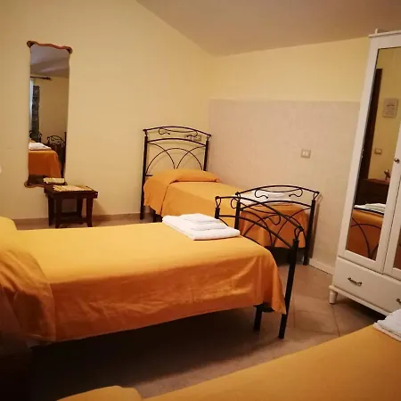Bed & Breakfast La Rosa Del Barone 3*